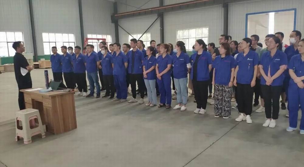 洛阳晶联光电第二届羽毛球比赛落幕